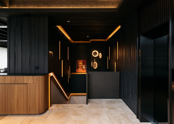 Alle Bereiche des Hotels sind in einem spannenden Mix aus modernem Design und Vintage-Ästhetik gestaltet. | © Refugium Lunz / Gregor Hofbauer Alle Bereiche des Hotels sind in einem spannenden Mix aus modernem Design und Vintage-Ästhetik gestaltet. | © Refugium Lunz / Gregor Hofbauer